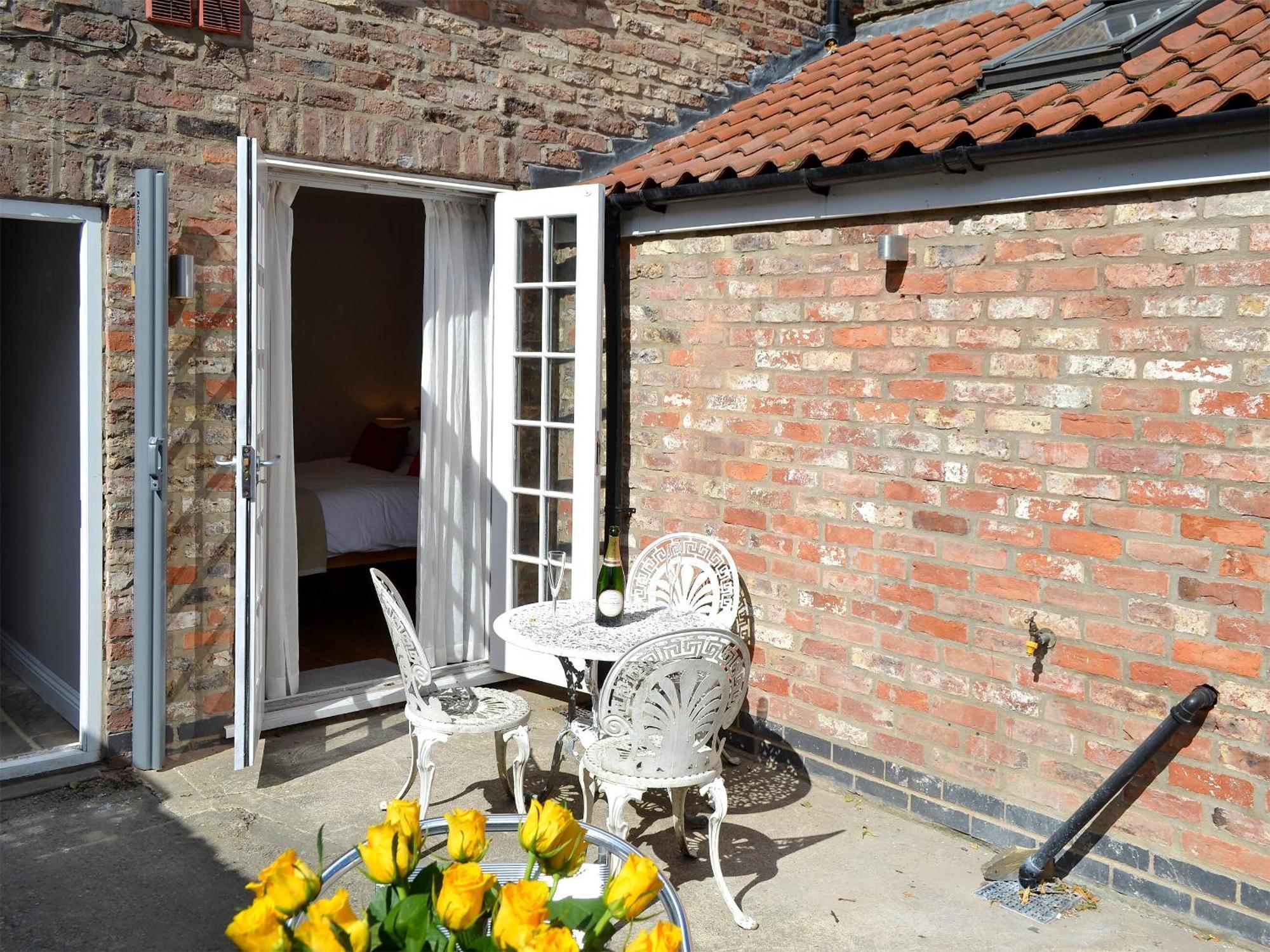 Oxtobys Downstairs Villa York Ngoại thất bức ảnh